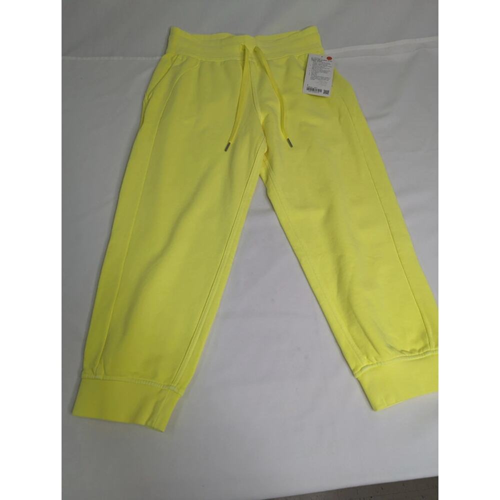 Lululemon Scuba Jogger Crop Neon Wash Size 8 NWT